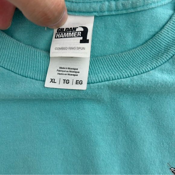 VINTAGE GILDAN HAMMER ‘I have mixed drinks’ T-Shirt - Picture 3 of 4